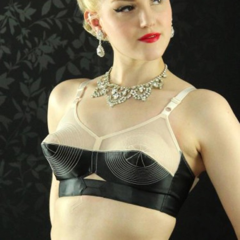 What Katie Did Marlene bullet bra black/peach 36DD